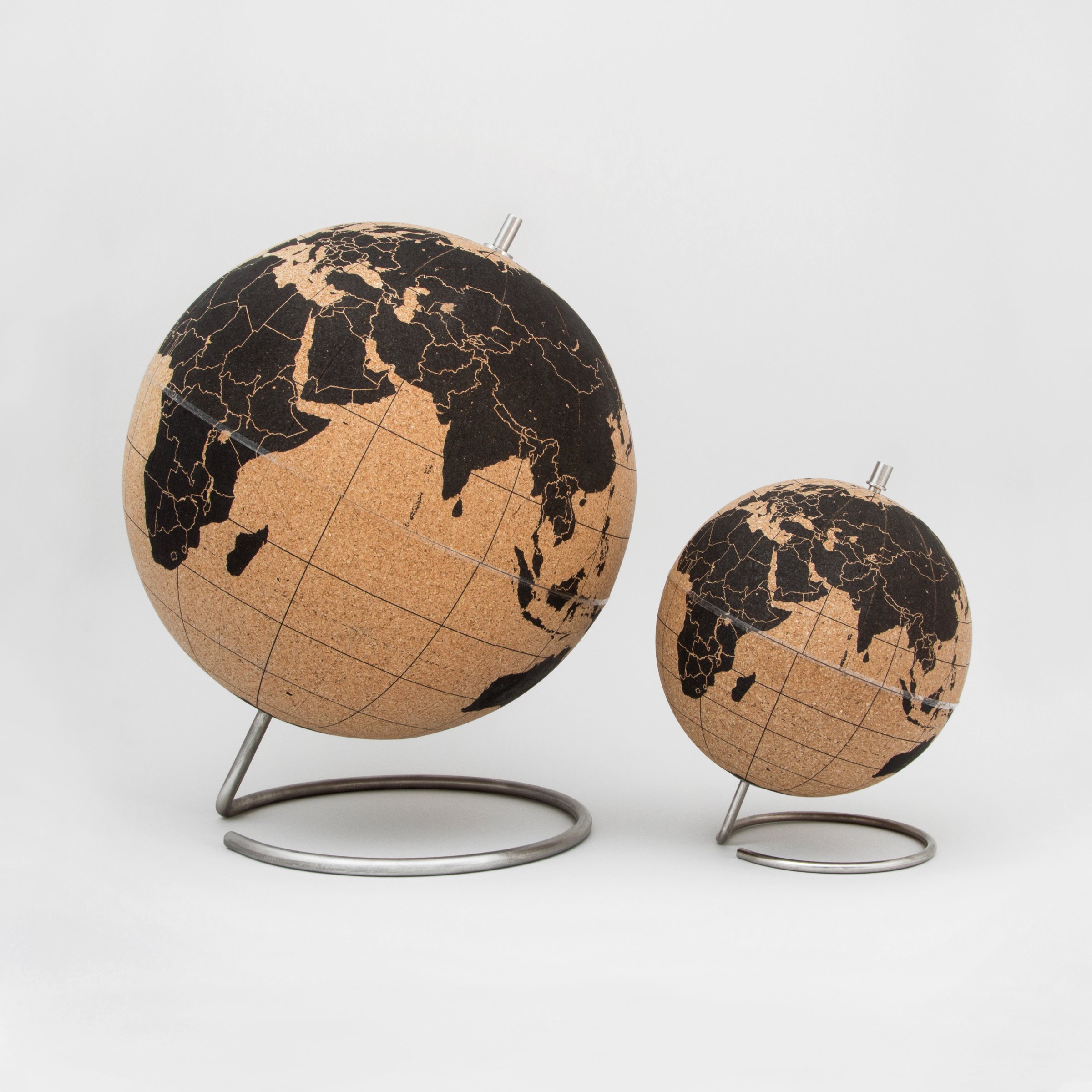 Cork Globe Pinpoint your travels right on the globe.